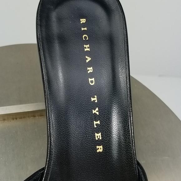 Richard Tyler Suede Pointed Toe Mule Heels  - Picture 5 of 8